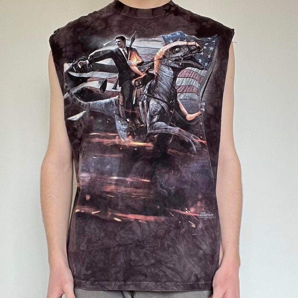 The Mountain graphic cut off t shirt